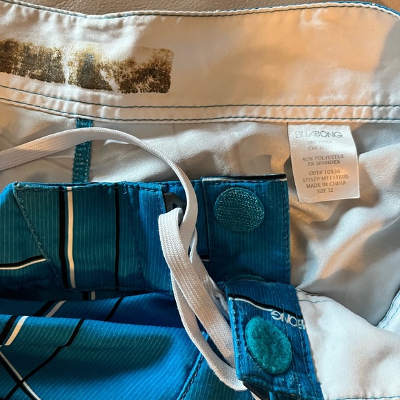 Hurley & Billbong Swim Suite Trunks - Picture 8 of 11